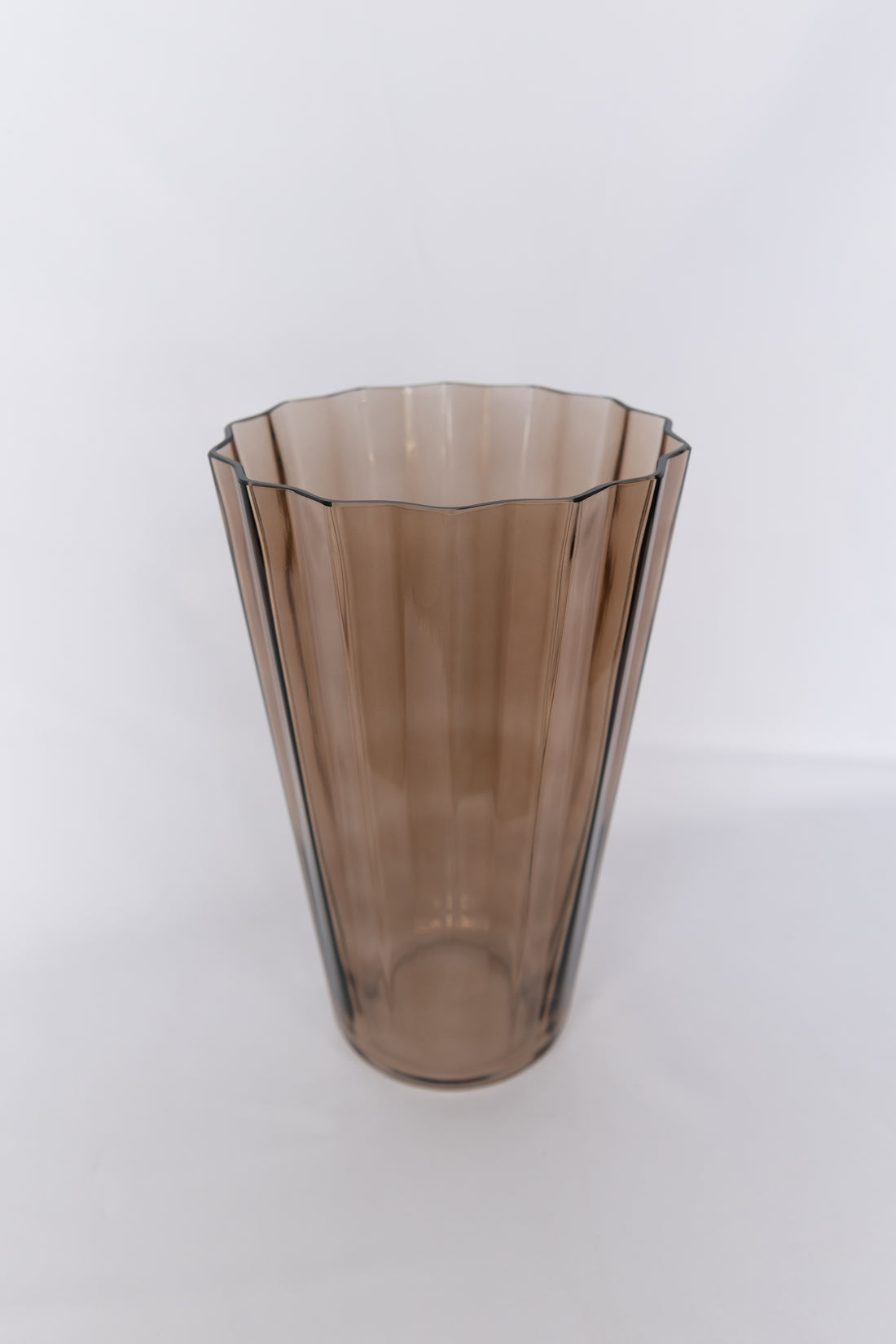 Estelle Colored Sunday Vase - {Mocha Mousse (Our Amber Smoke)}