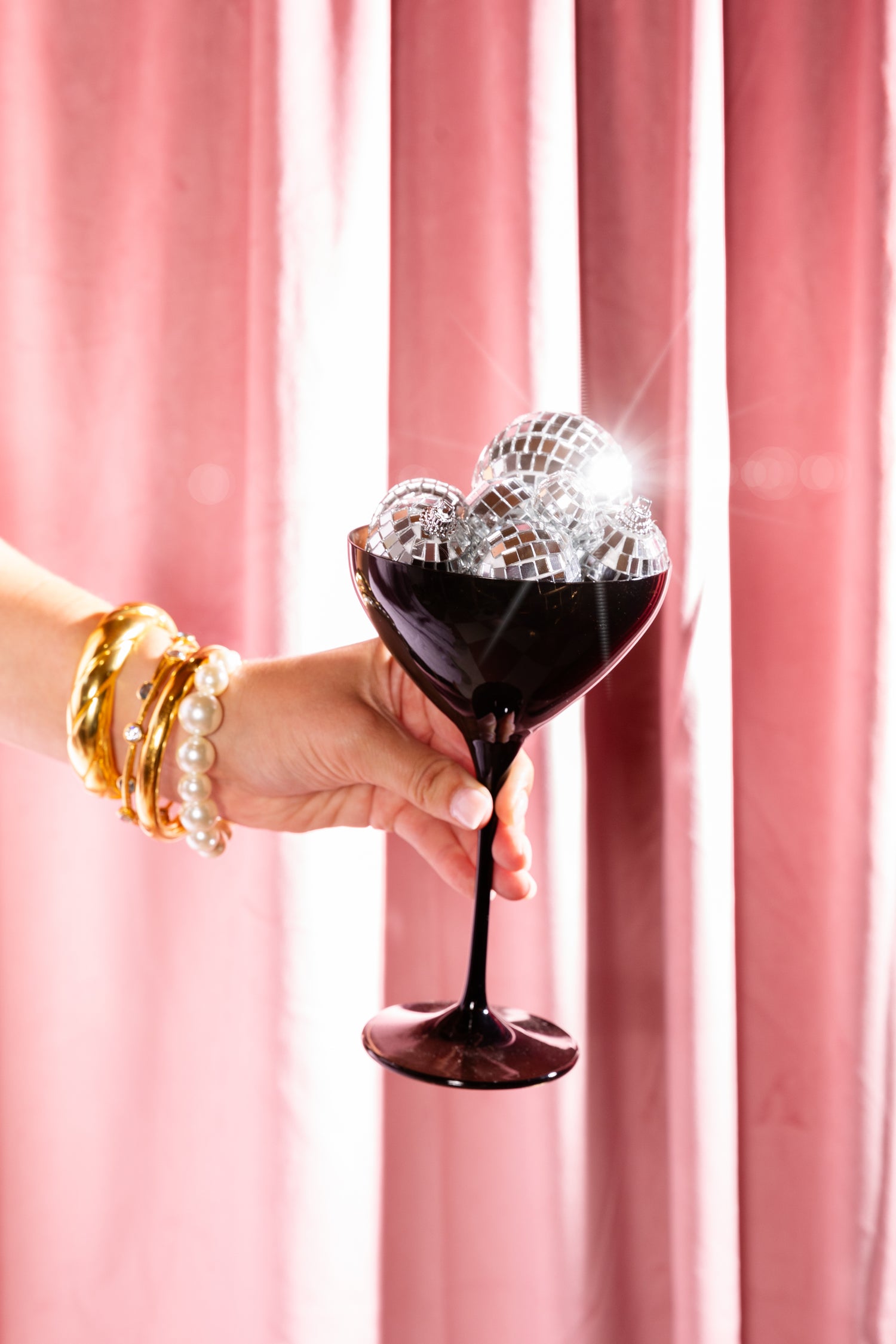 Ring in the New Year with a Sparkling Toast ✨